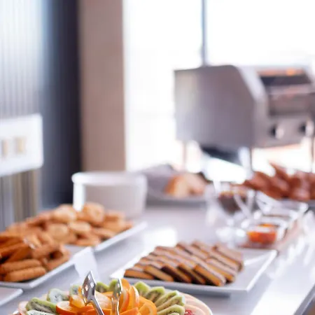 Отель євроотель Львов