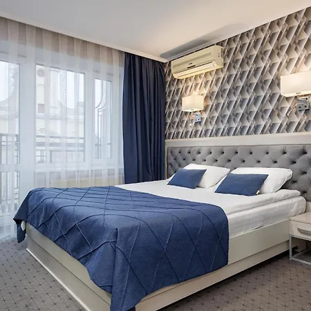 Eurohotel 4*