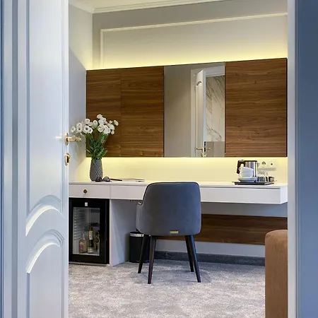 Hotel Eurohotel Lviv