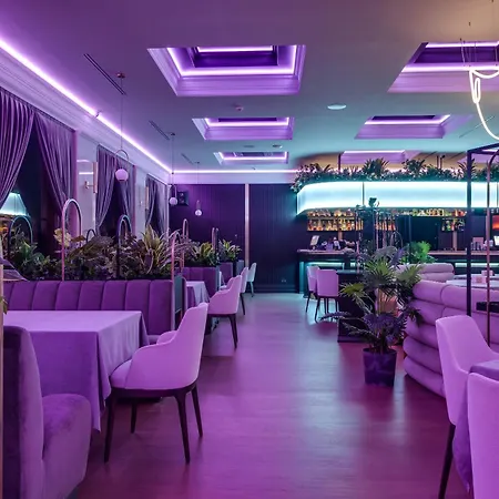 Eurohotel 4* リヴィウ