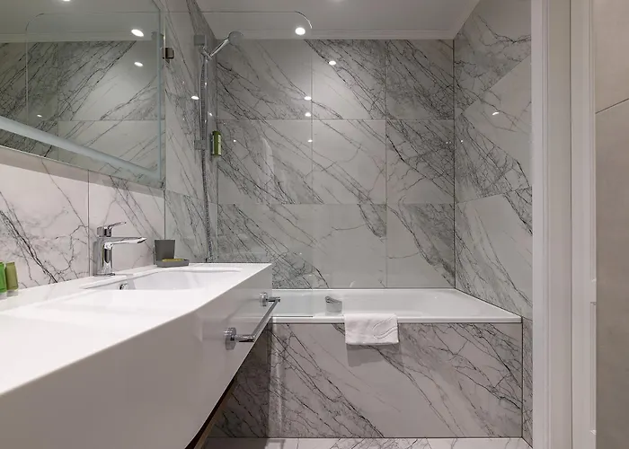 Eurohotel فندق إلفيف