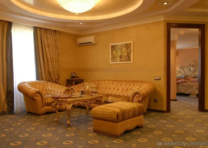 ホテル Eurohotel 4*