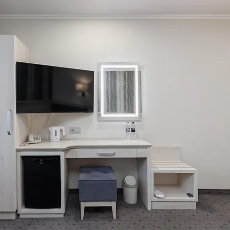 Eurohotel 4*